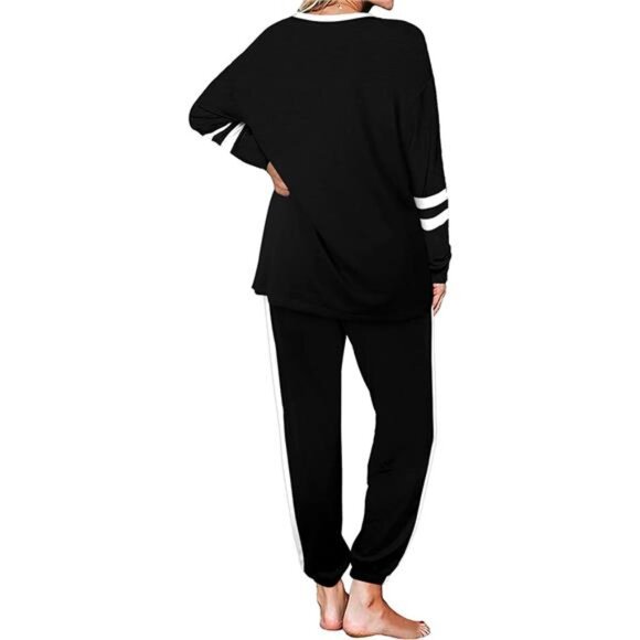 Women's Sweatsuit – 2 Piece Outfit with Crewneck Sweatshirt Pullover - Picture 5 of 7
